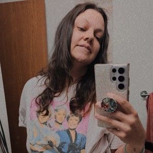 Meet your Posher, Juanita